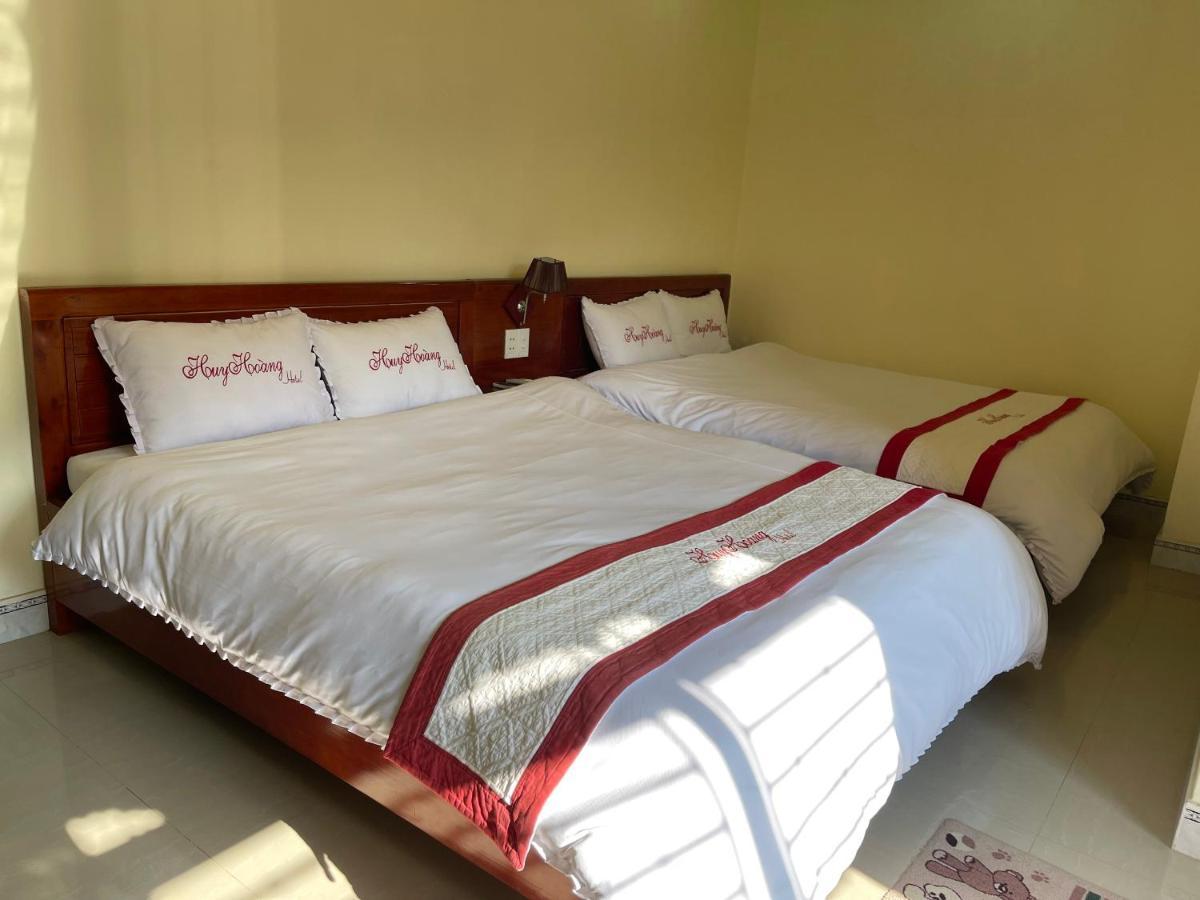 Huy Hoang Hotel Đồng Văn Esterno foto