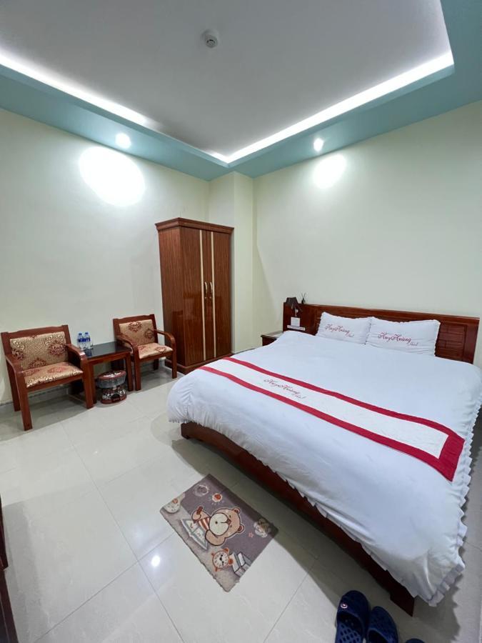Huy Hoang Hotel Đồng Văn Esterno foto