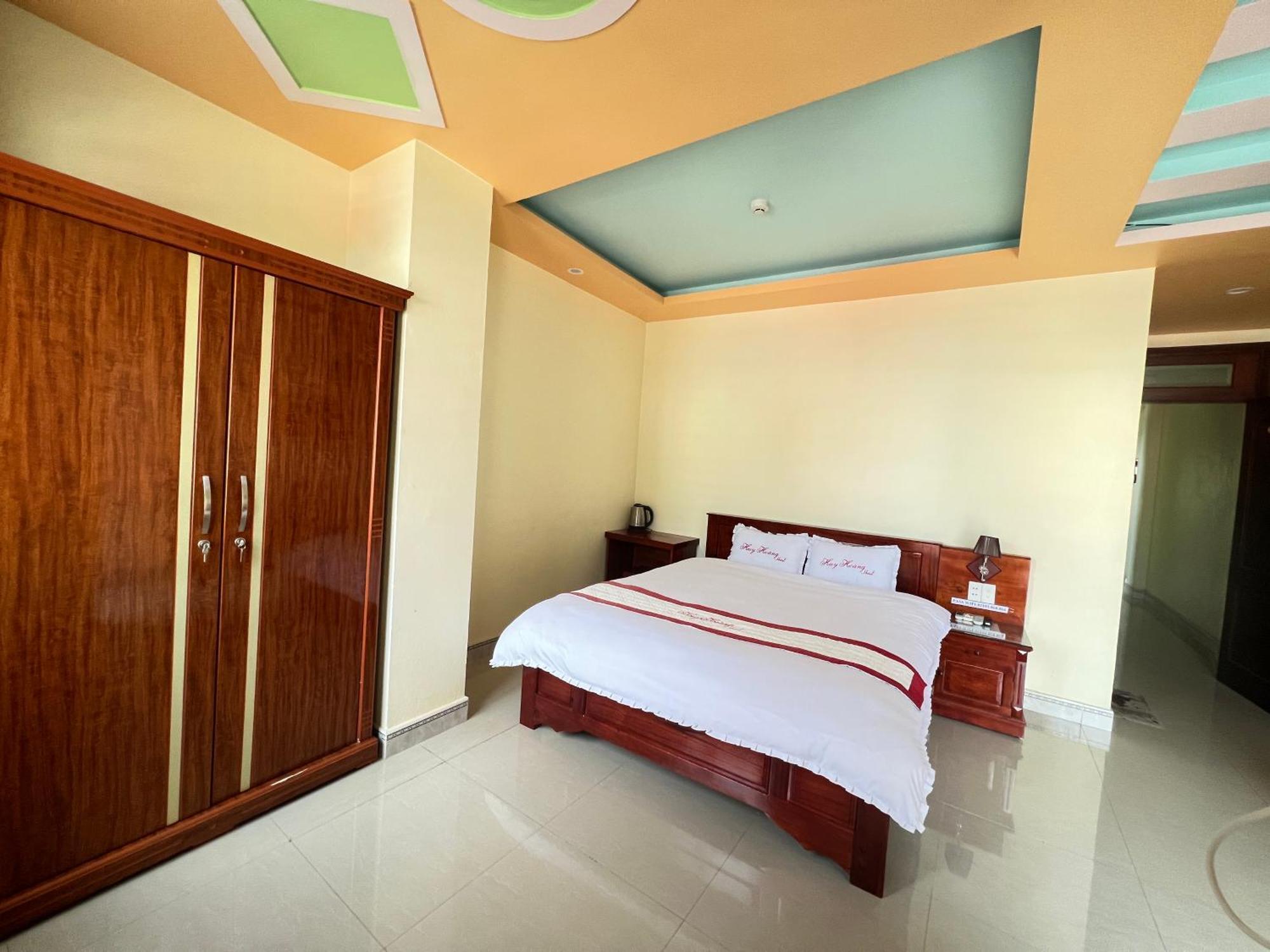 Huy Hoang Hotel Đồng Văn Esterno foto